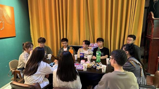院“剧本杀”普法圈粉青年新葡京沉浸式学法！花溪法(图1)
